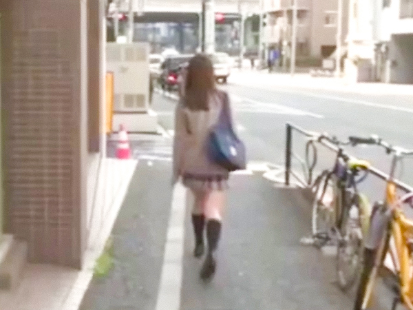 ＜ＪＫ強姦＞変態男が帰宅中の制服女子校生にロックオンしてストーカーレイプ！暴走オチンポでハメまくりザーメン注入！